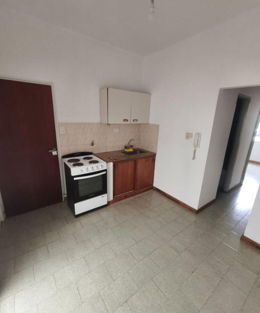 Foto de Alquiler depto pb 1 dorm - 54 e/16 y 17 - La Plata, imagen 5