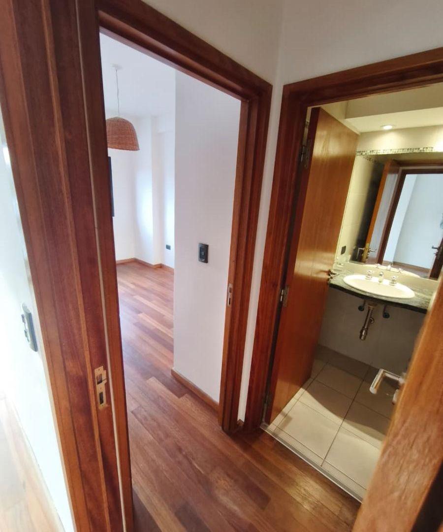 Foto de Alquiler depto 1 dorm moderno - 37 e/12 y 13 - La Plata, imagen 3