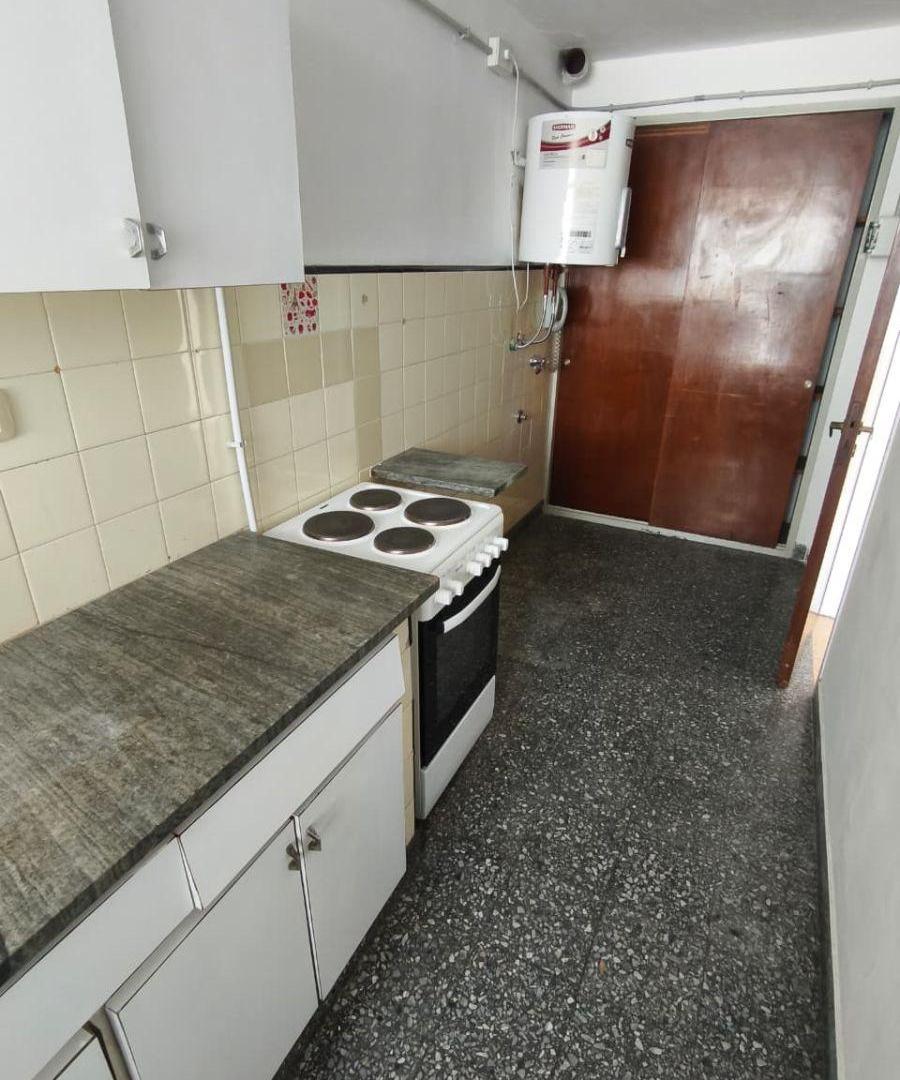 Foto de Alquiler depto 1 dorm c/balcón - 11 e/ 54 y 55 - La Plata, imagen 4