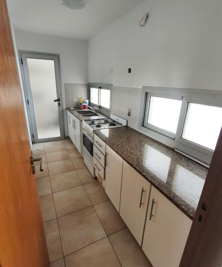 Foto de Alquiler depto. 1 dorm moderno c/cochera - 60 e/ 2 y 3 - La Plata, imagen 5