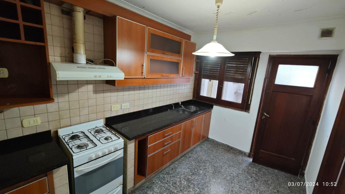 Foto de Alquiler PH planta alta 2 dorms c/cochera - 122 e/ 69 y 70 - La Plata, imagen 3