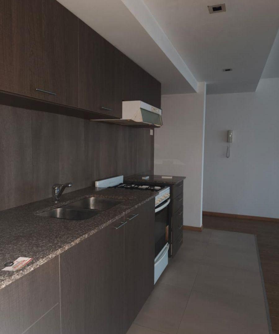 Foto de Alquiler departamento 1 dorm - 42 e/10 y 11 - La Plata, imagen 5