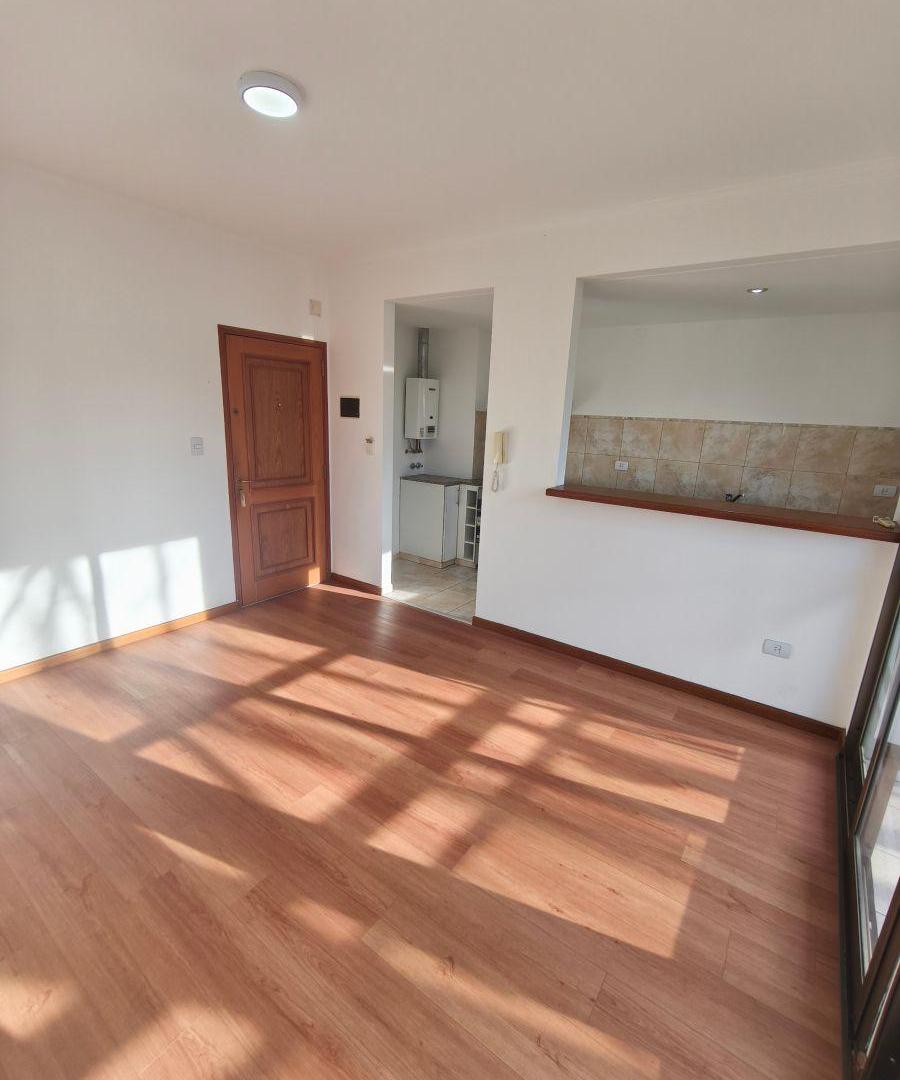 Foto de Venta depto. 1 dorm. frente luminoso - 43 e/10 y 11 - La Plata, imagen 4