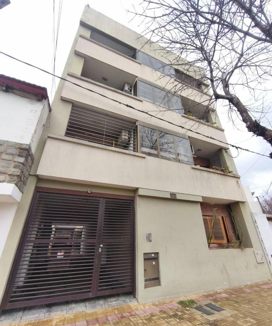 Foto de Venta depto 1 dorm frente - 42 e/16 y 17 - La Plata, imagen 5