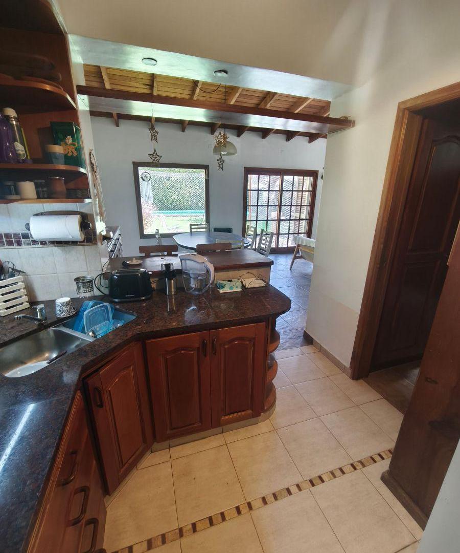 Foto de Venta casa 3 dorm. impecable estado - 27 e/61 y 62 - La Plata, imagen 2