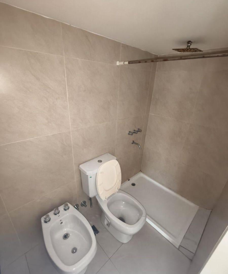 Foto de Alquiler depto moderno tipo loft c/1 dorm. - 42 e/10 y 11 - La Plata, imagen 5