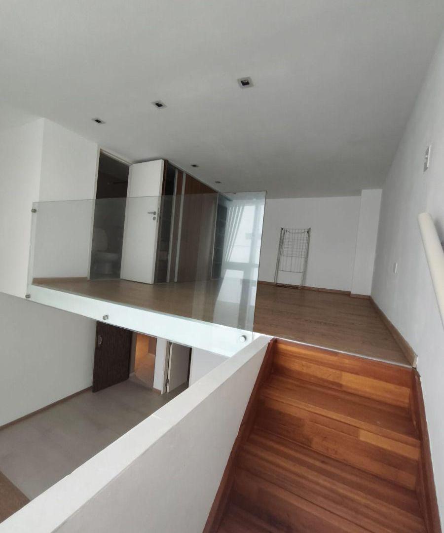 Foto de Alquiler depto moderno tipo loft c/1 dorm. - 42 e/10 y 11 - La Plata, imagen 2