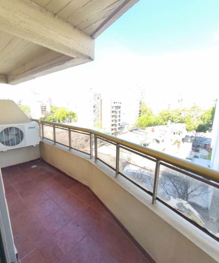 Foto de ALQUILER DEPARTAMENTO 2 DORMITORIOS C/ COCHERA EN 55 E/ 8 Y 9, LA, imagen 3