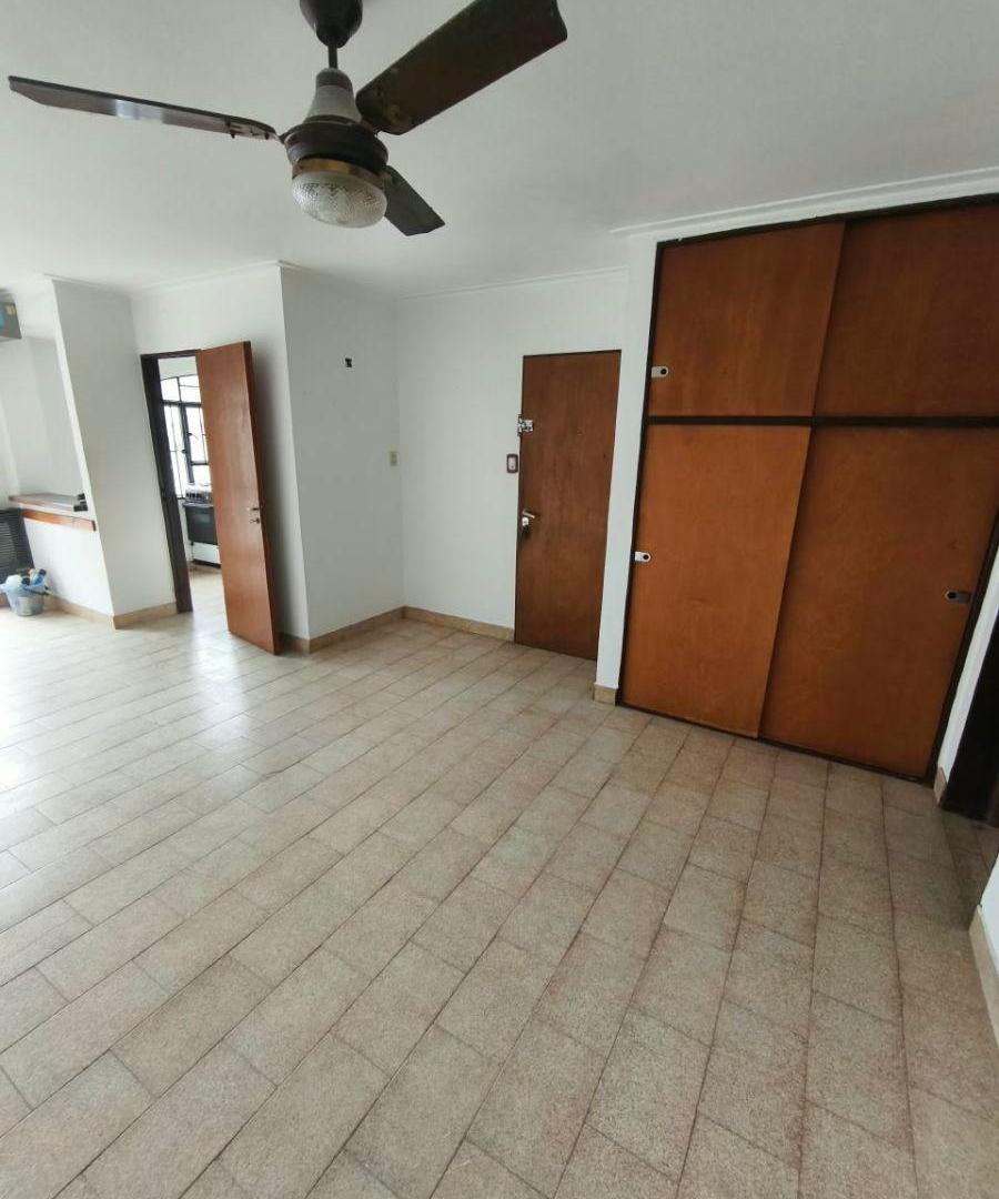 Foto de Venta depto. monoambiente frente s/exp. - 59 e/6 y 7 - La Plata, imagen 2
