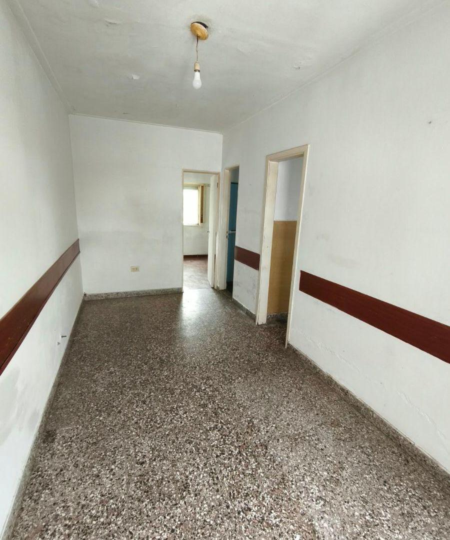 Foto de Venta departamento a refaccionar 1 dorm. - 6 e/70 y 71 - La Plata, imagen 3