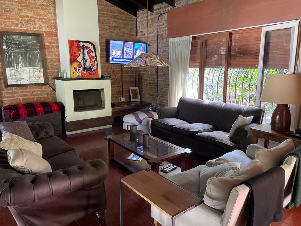 Casa de 3 Dorms en Venta