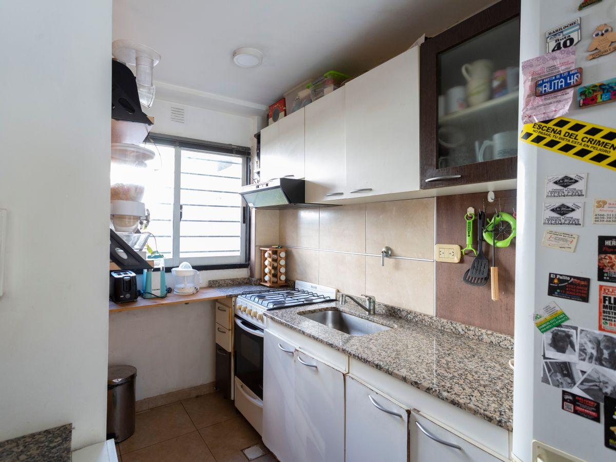 Excelente PH 2 ambientes Dúplex.- VENTA