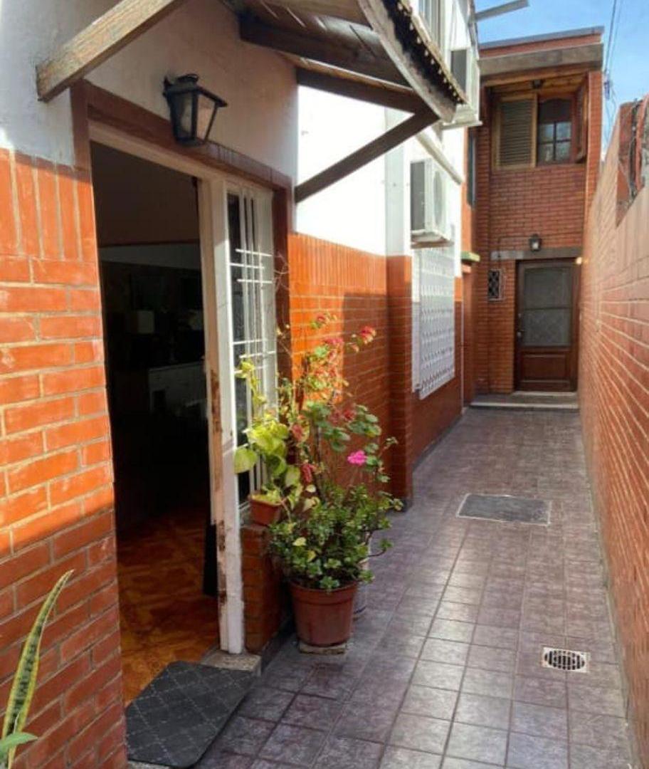 excelente PH 6 AMBIENTES .- VENTA