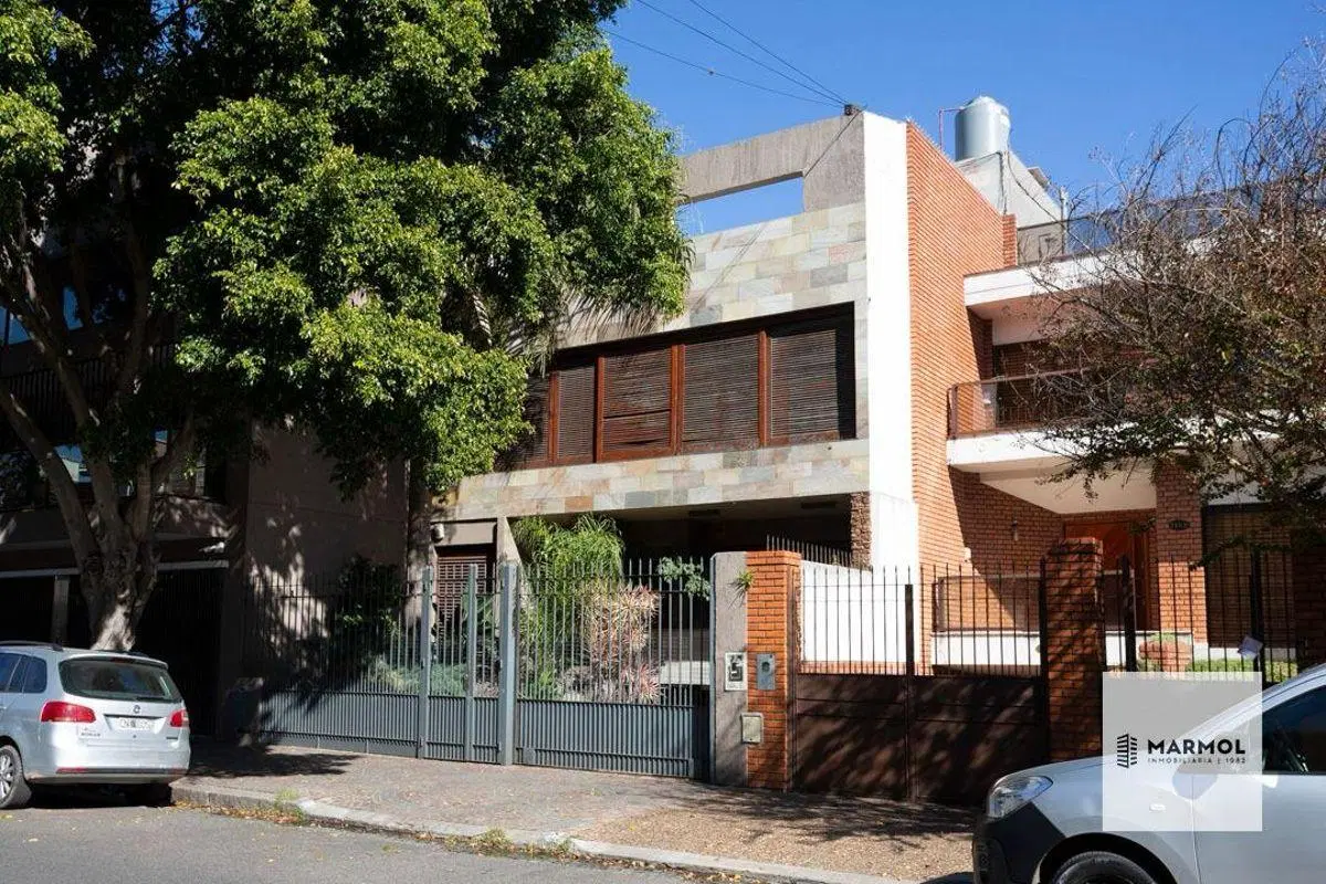 Extraordinaria casa . VENTA 2