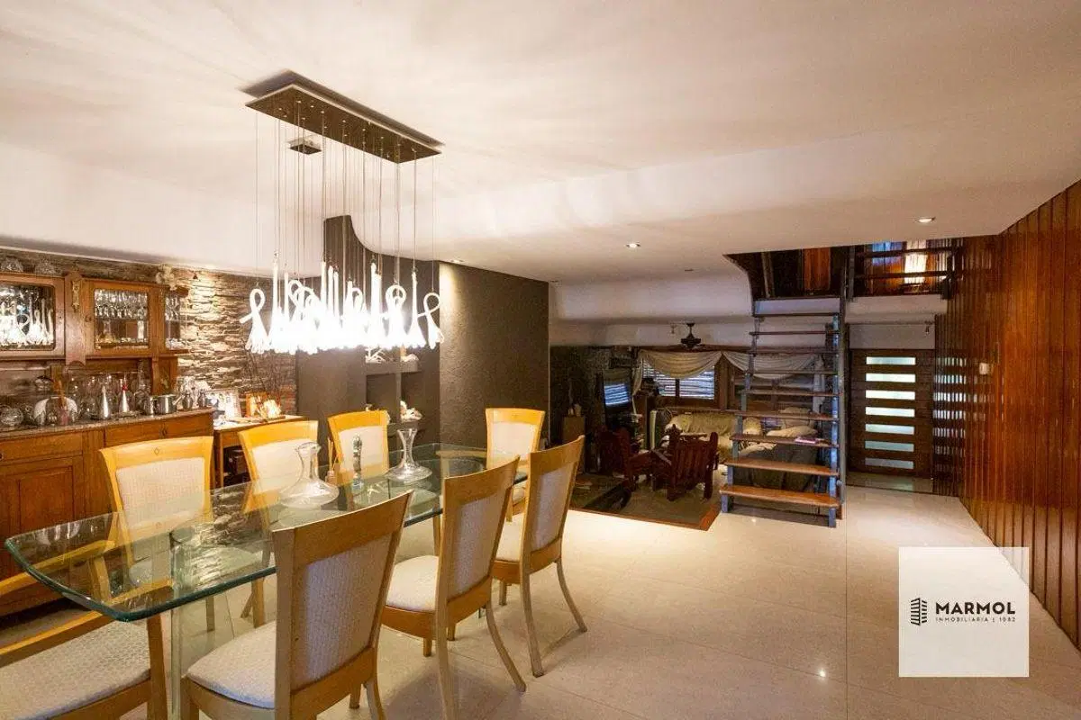 Extraordinaria casa . VENTA 1