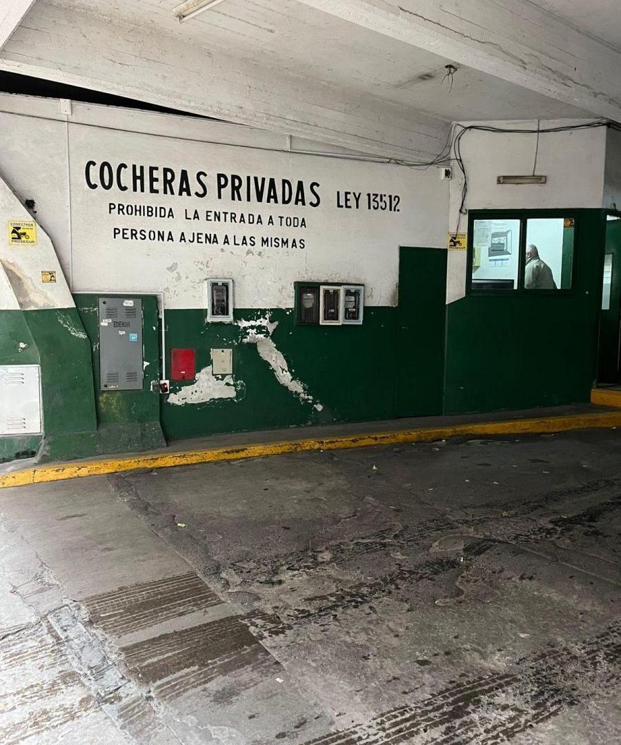 Foto de Cochera en garage . VENTA--- NO SE ALQUILA, imagen 4