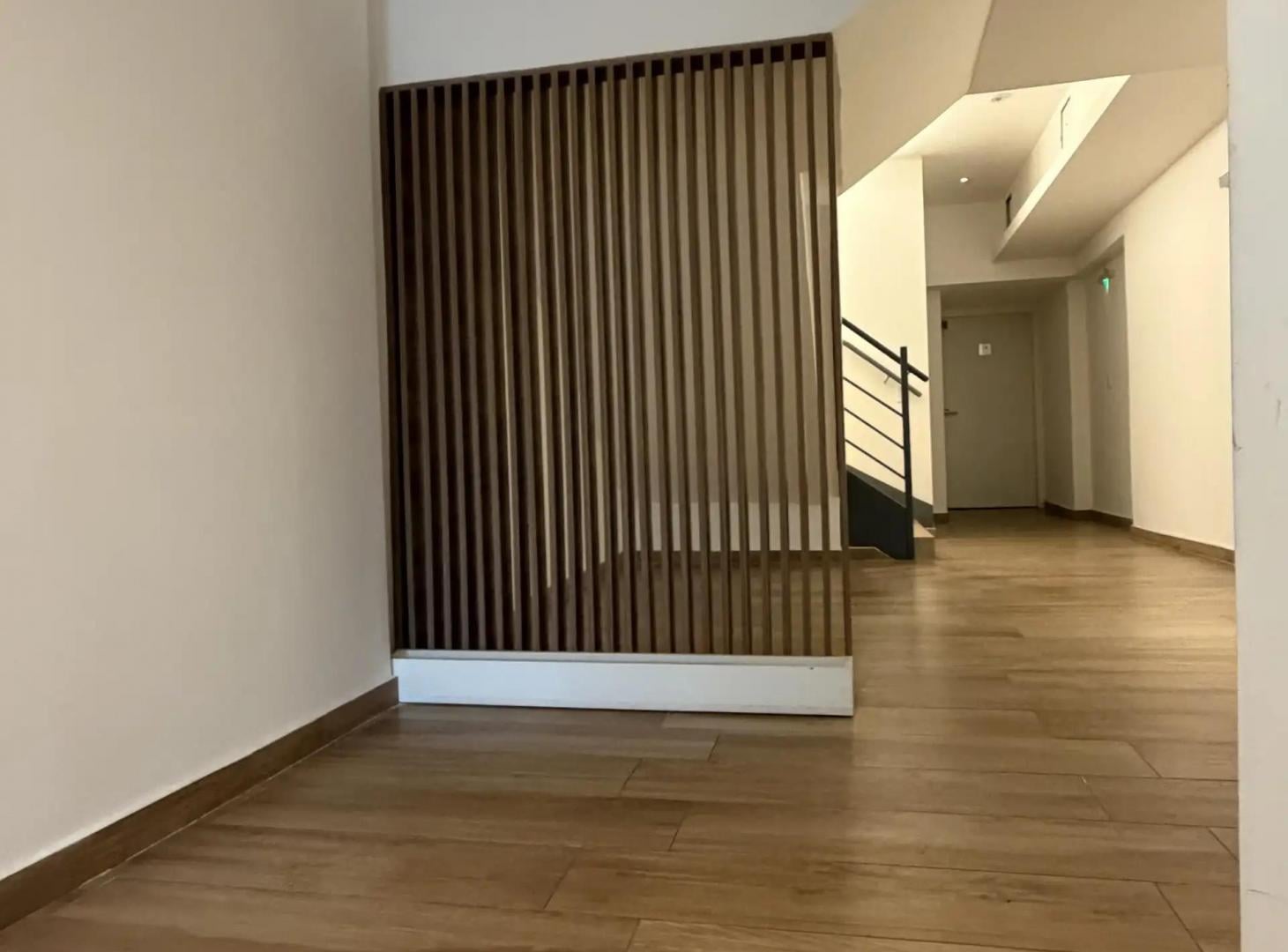Foto de Unico departamento 2 amb. a estrenar de mas de 90m2 y dos patios!, imagen 4