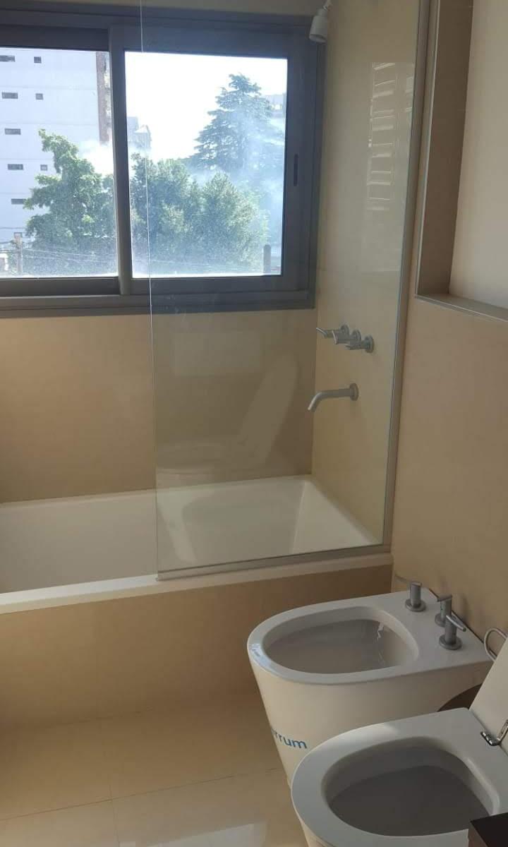 Departamento 4 Ambientes. | Sarmiento Al 800 4