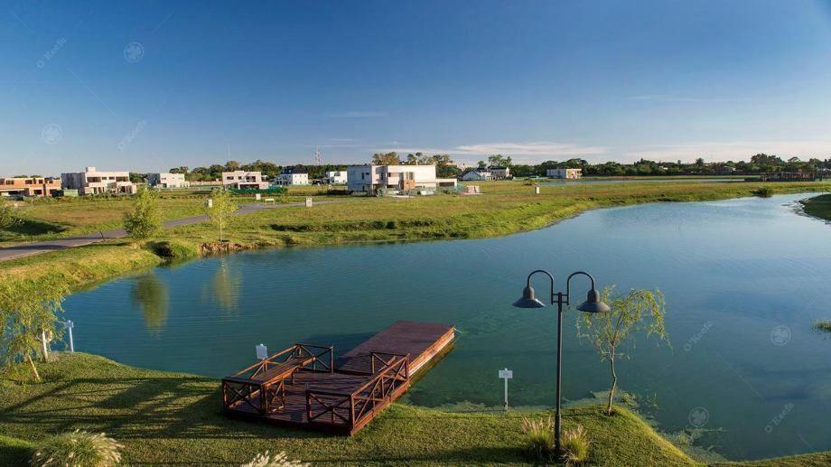 Lote. | Aut. Buenos Aires - La Plata Al Km 00 1