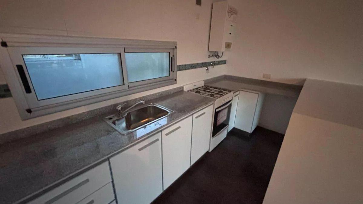 Departamento 2 Ambientes. | Intendente Olivieri Al 1200 4