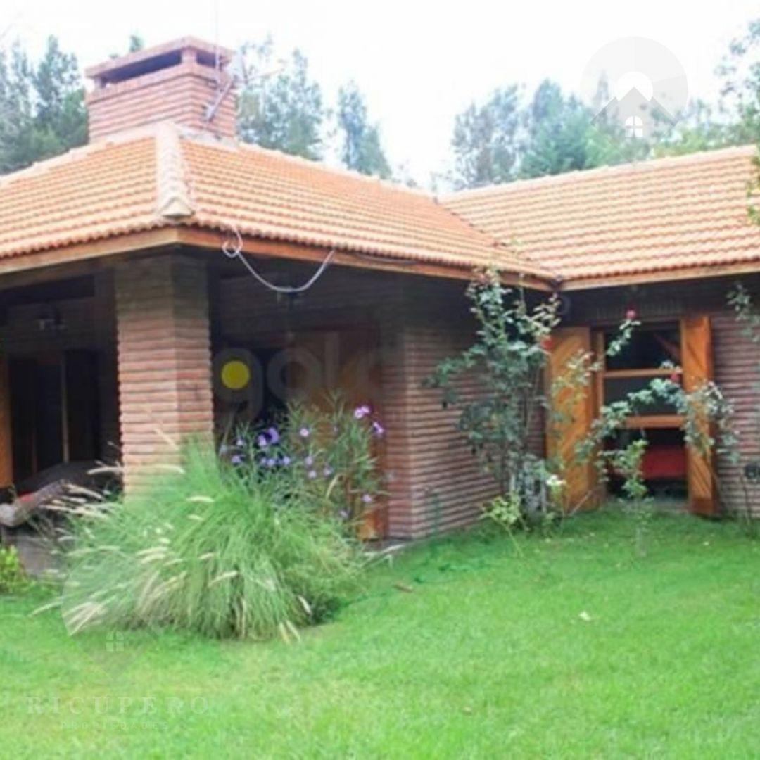 Casa 4 Ambientes. | El Carmencito - Berazategui 2