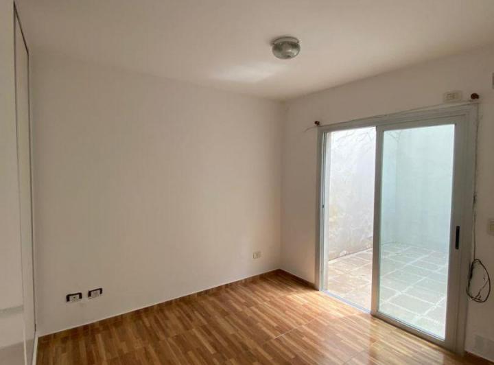Departamento 2 ambientes. | Pringles al 600 4