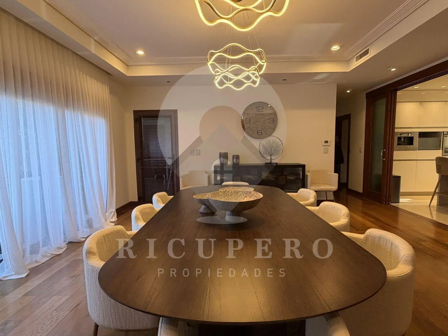 Alquiler casa 8 ambientes 3