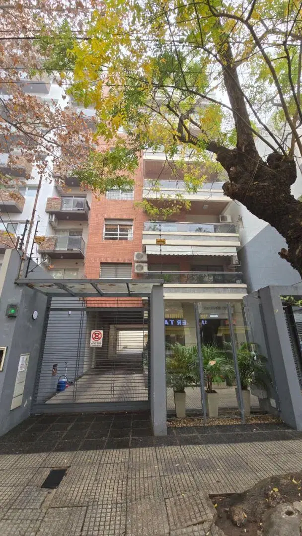 Alquiler departamento dos ambientes con cochera 5