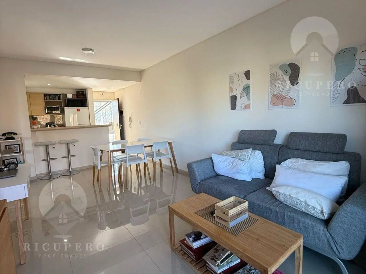 Departamento 2 ambientes. | Aut. Buenos Aires - Mar del Plata al Km 00 3