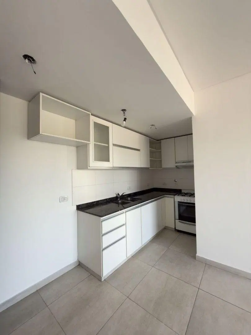 Departamento 2 ambientes. | Lebensohn al 100 5