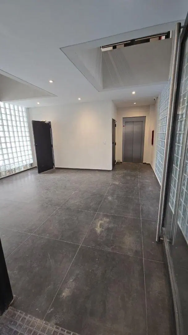 Alquiler departamento tres ambientes con cochera 3