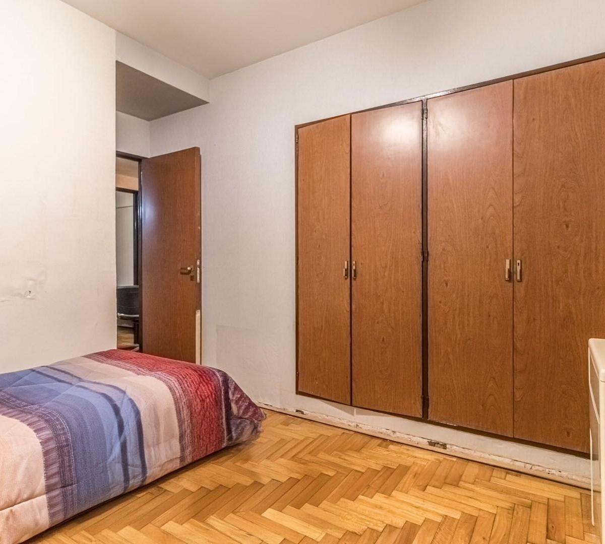 Apto Credito - Venta - 4 Ambientes - Dependencia - Balcón - Patio - Caballito 2