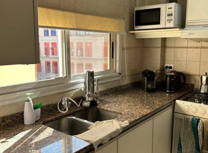 ALQUILER - DEPARTAMENTO -  3 AMBIENTES - CABALLITO SUR - LUMINOSO 4