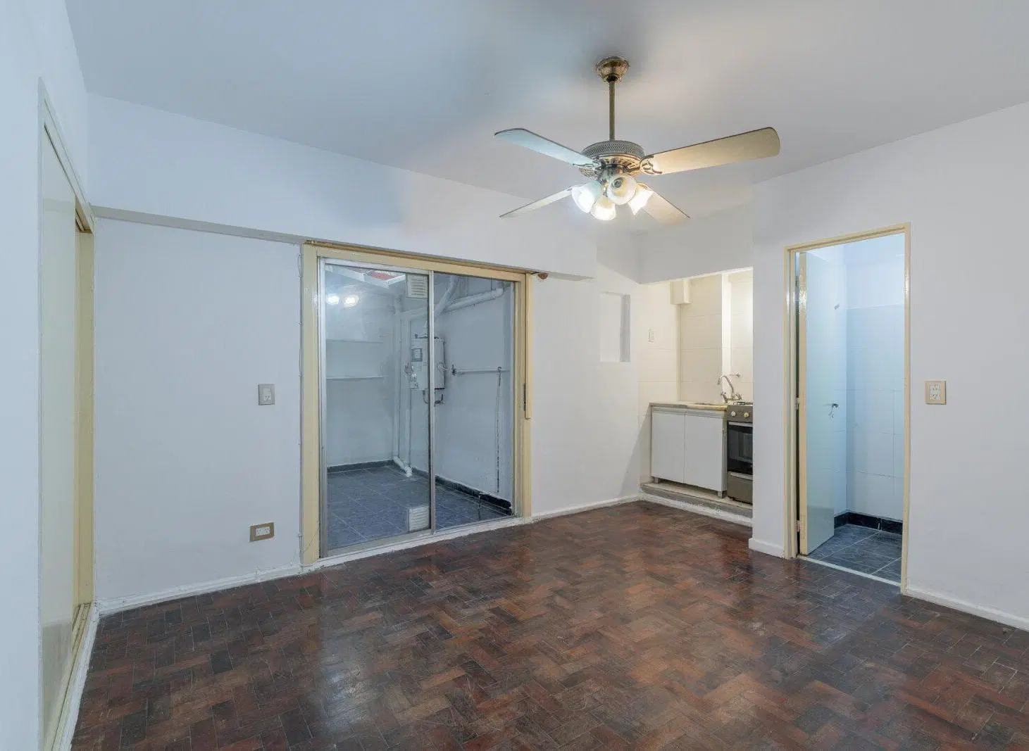 VENTA - MONOAMBIENTE - PATIO - APTO PROFESIONAL - APTO CRÉDITO - SAN CRISTOBAL 4
