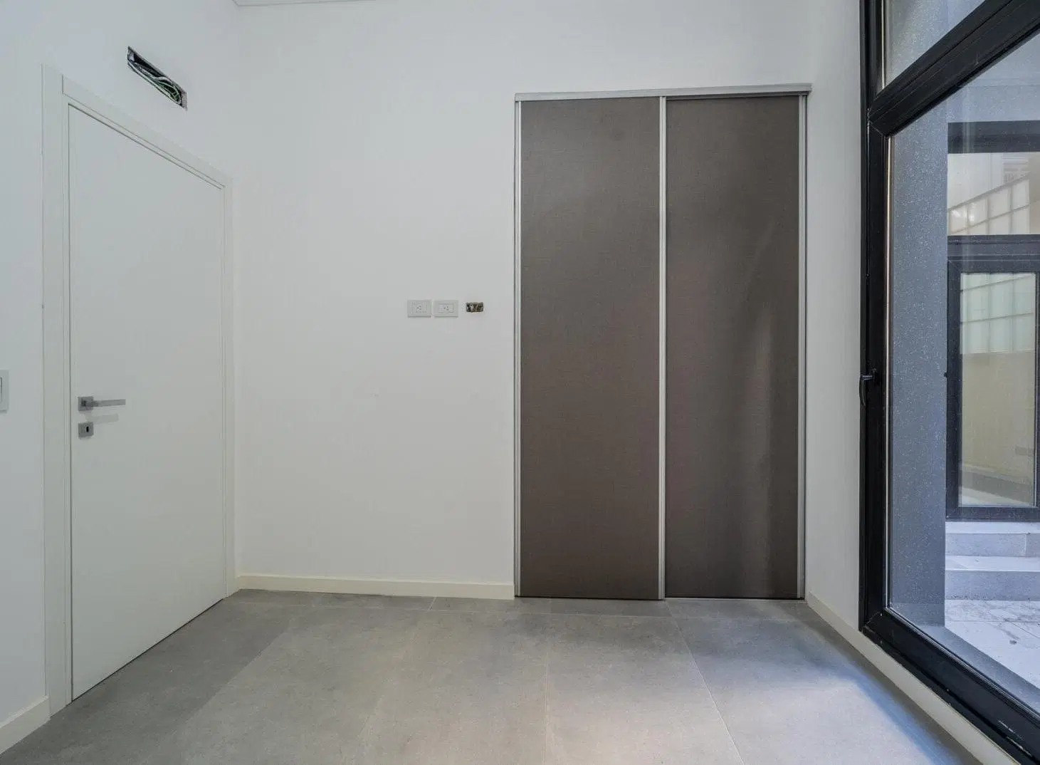 Venta tres amb, amplia terraza propia, a estrenar, apto profesional 4