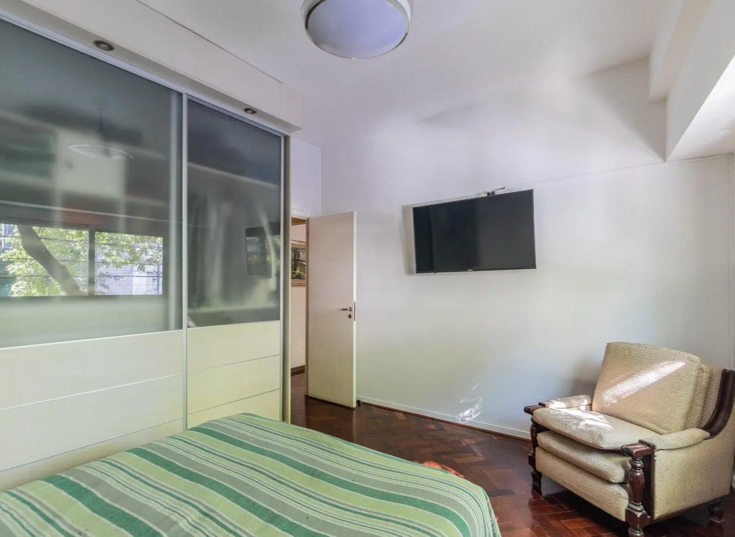 VENTA - PH 3 AMBIENTES - BALCON - BAJAS EXPENSAS - SUBTE A - PARQUE CENTENARIO 4