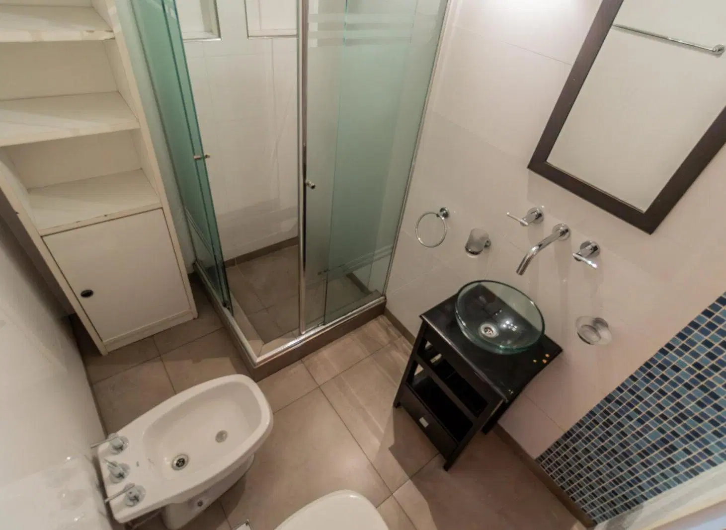 VENTA DEPARTAMENTO DE 3 AMBIENTES + ESCRITORIO CON BALCÓN Y COCHERA EN LINIERS 5