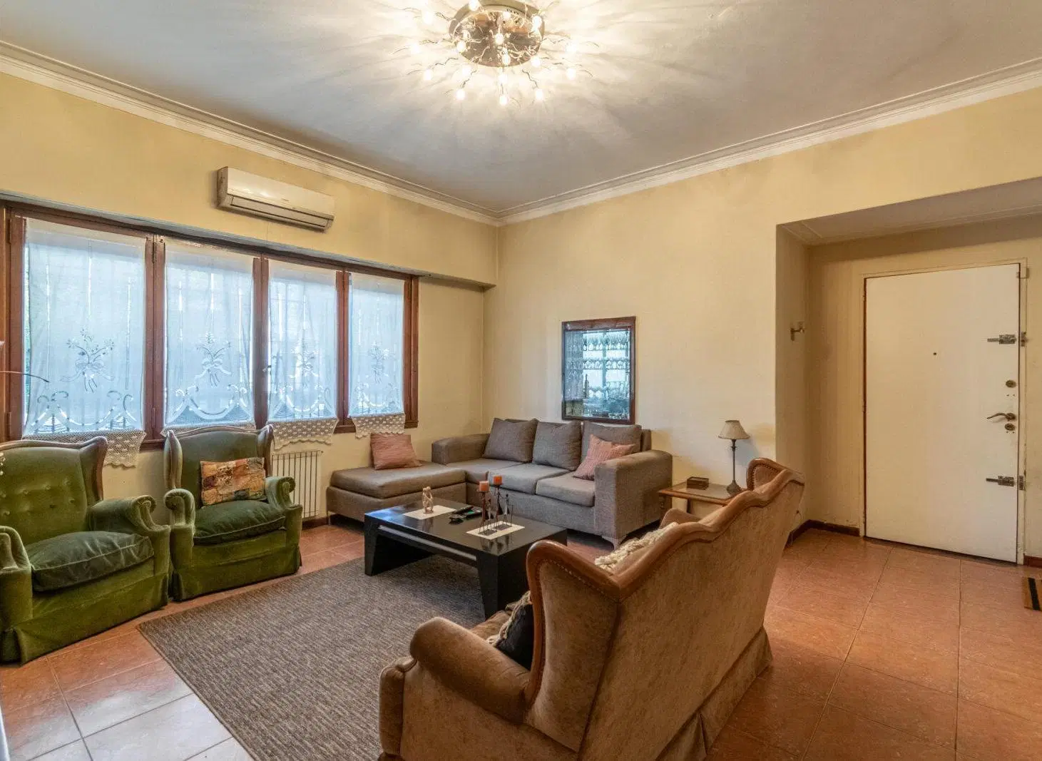 VENTA - PH TIPO CASA - TRIPLEX - 5 AMBIENTES - TERRAZA - PATIO - COCHERA - CABALLITO 8