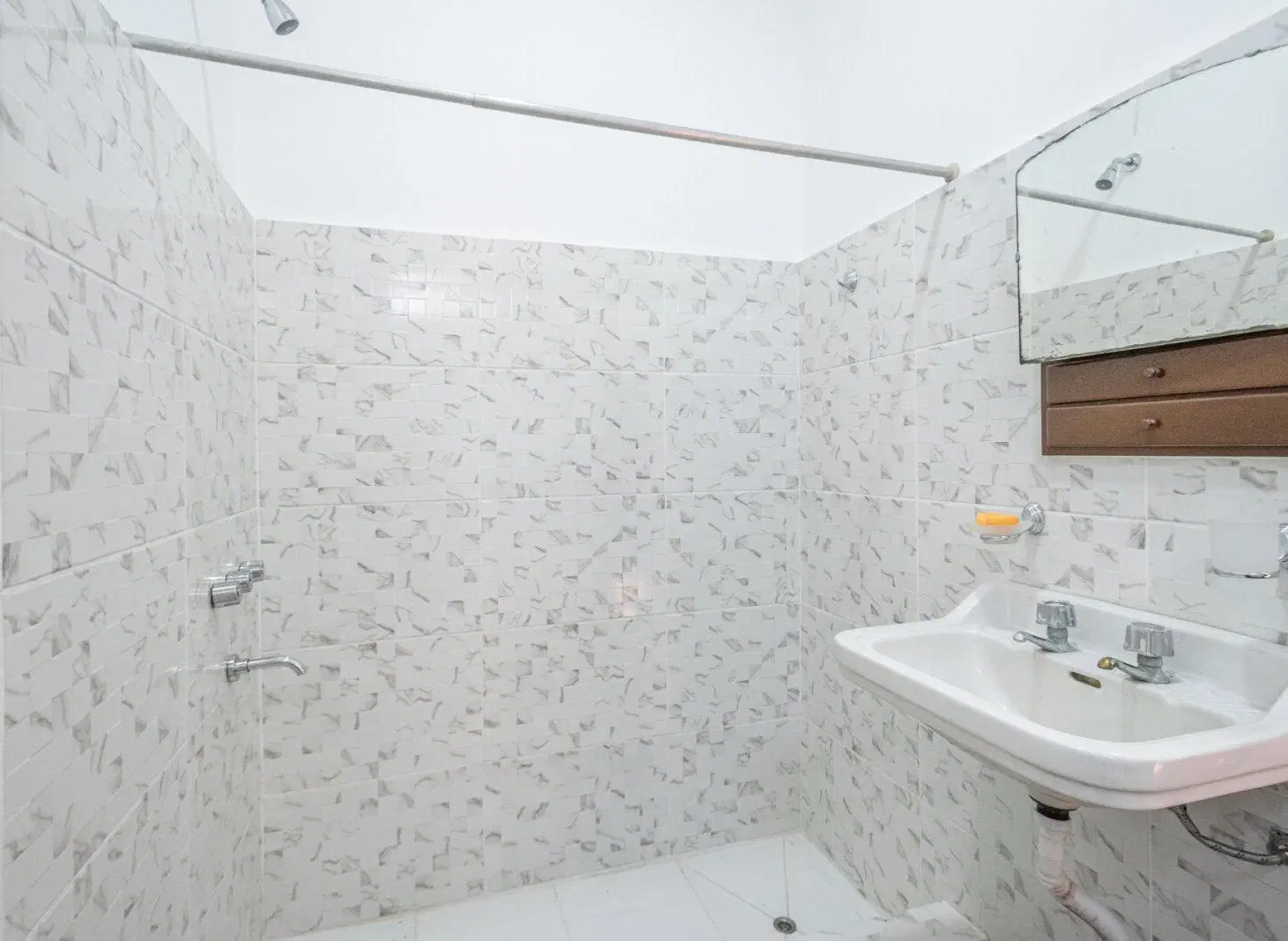 VENTA - PH TIPO CASA - 4 AMBIENTES - REFACCIONADO - PATIO - VILLA LUGANO 8