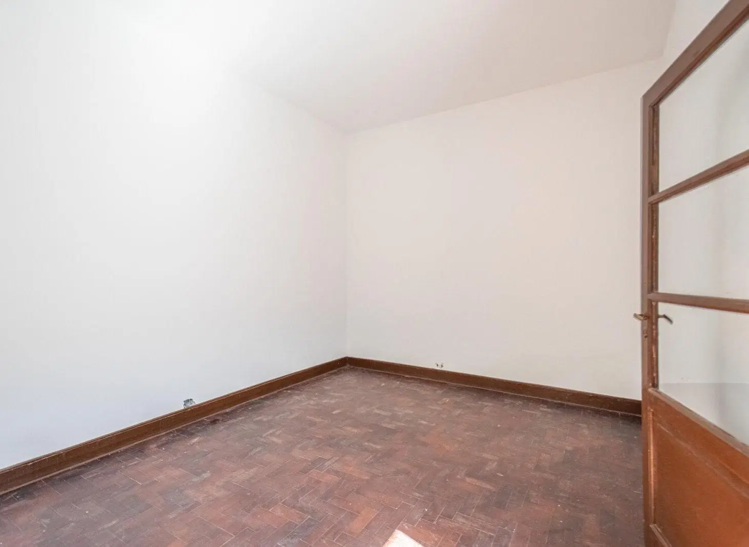 VENTA - PH TIPO CASA - 4 AMBIENTES - REFACCIONADO - PATIO - PARQUE AVELLANEDA 5