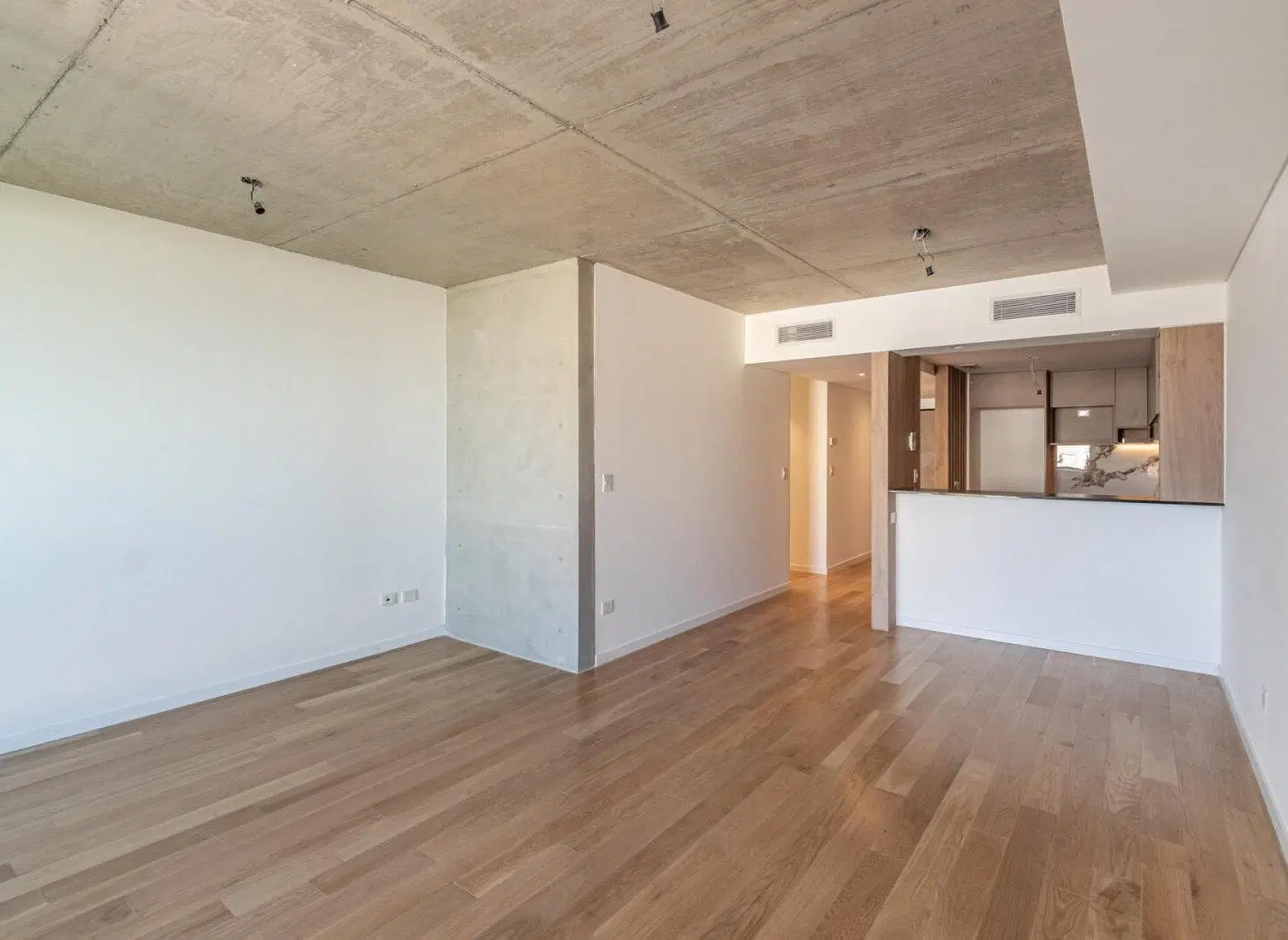 VENTA SEMIPISO DE 4 AMBIENTES A ESTRENAR EN VILLA LURO COCHERA OPCIONAL FINANCIACIÓN 4