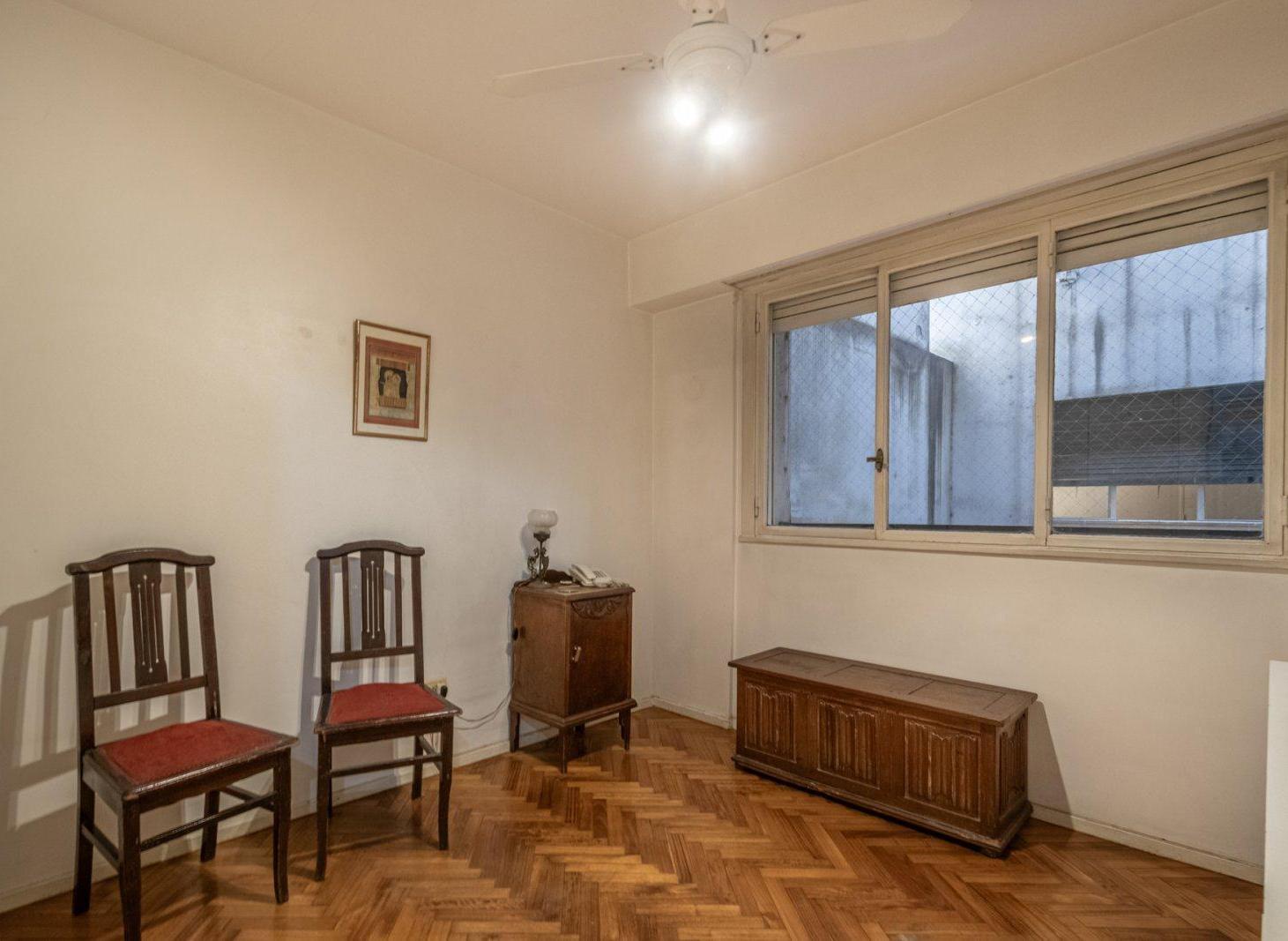 Foto de VENTA DEPARTAMENTO DE 3 AMBIENTES CON BAULERA EN PALERMO APTO, imagen 3