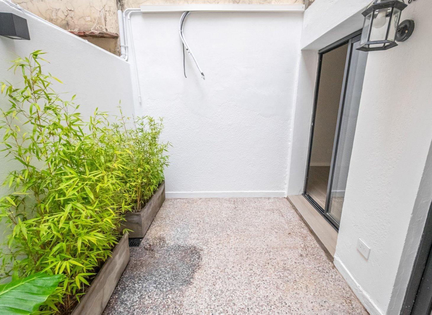 Foto de VENTA - PH - 2 AMB - LUMINOSO - RECICLADO A NUEVO - SAAVEDRA, imagen 4