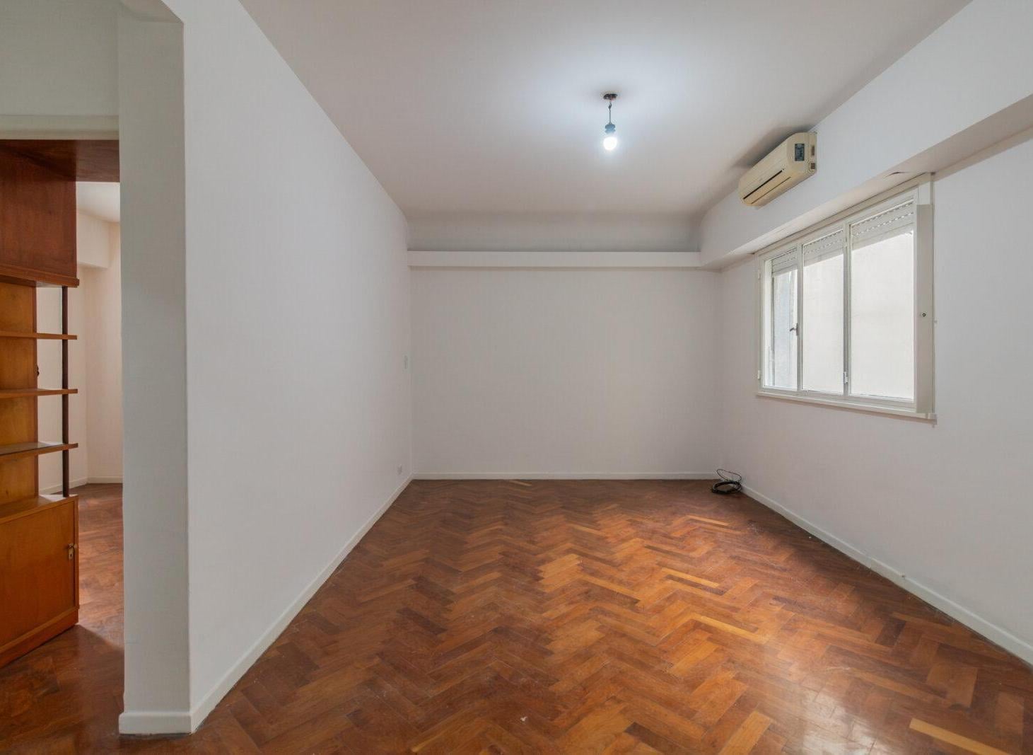Foto de VENTA DEPARTAMENTO DE 2 AMBIENTES EN FLORESTA, imagen 4