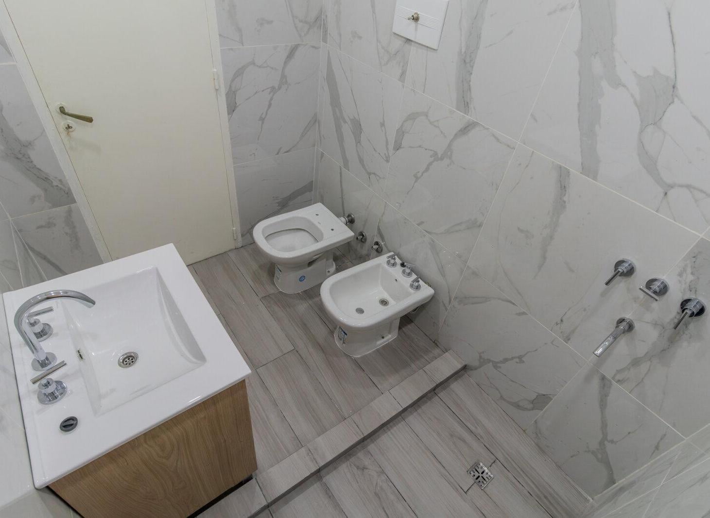Foto de VENTA DEPARTAMENTO DE 2 AMBIENTES EN FLORES, imagen 5