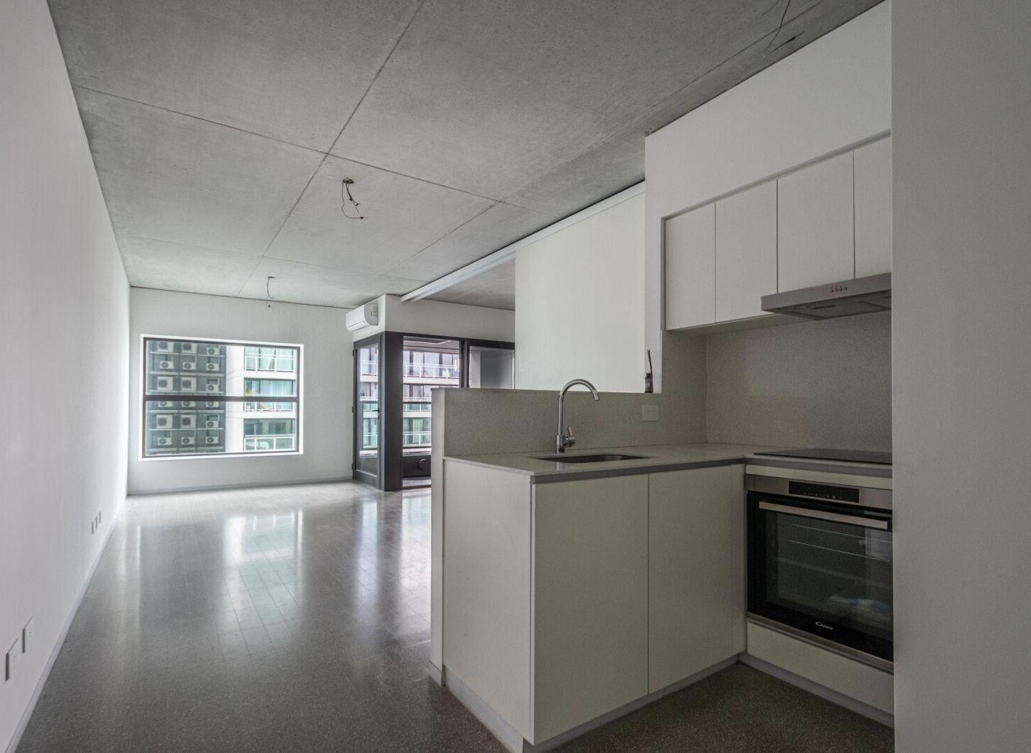 Foto de VENTA. DEPARTAMENTO. 2 AMB. AV HUERGO. PISO ALTO. AMENITIES, imagen 3