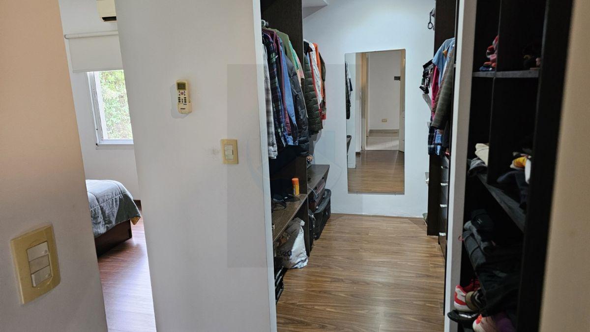 Foto de CASA MODERNA EN UNA PLANTA - LOTE INTERNO – APTA CREDITO– BARRIO SAN, imagen 5
