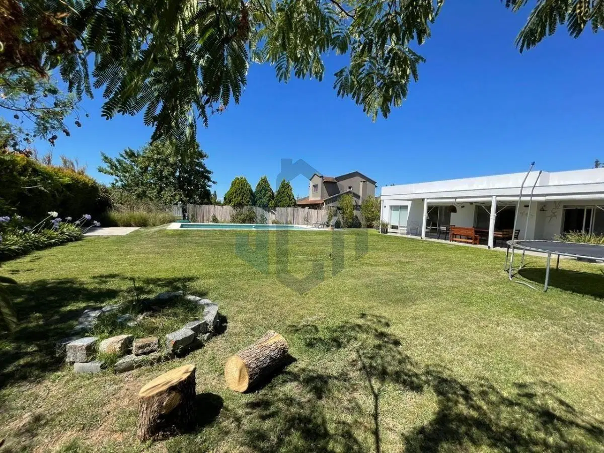 Excelente casa en alquiler en Barrio San Francisco – Villanueva 5
