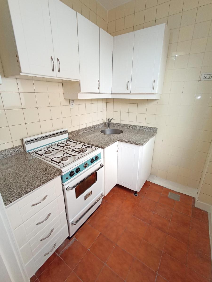 Departamento 2 Amb en Venta Parque Chacabuco / Boedo 1
