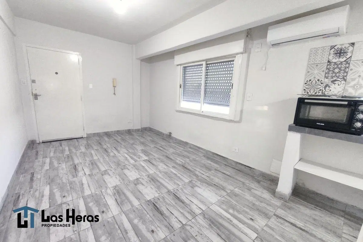 Departamento Monoambiente en Alquiler - Parque Chacabuco 4